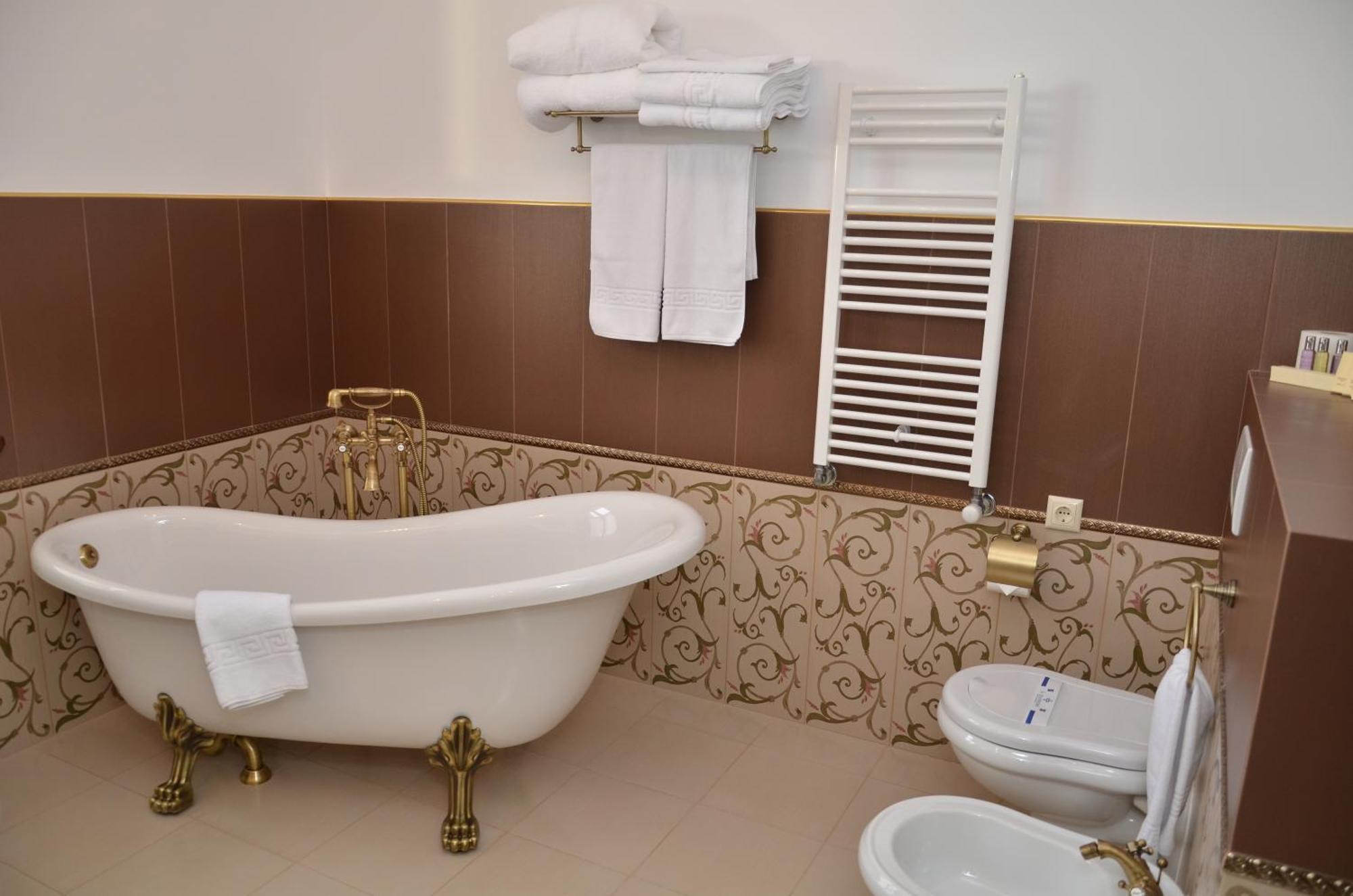 Chateau Royal Hotel Berezovka  Εξωτερικό φωτογραφία