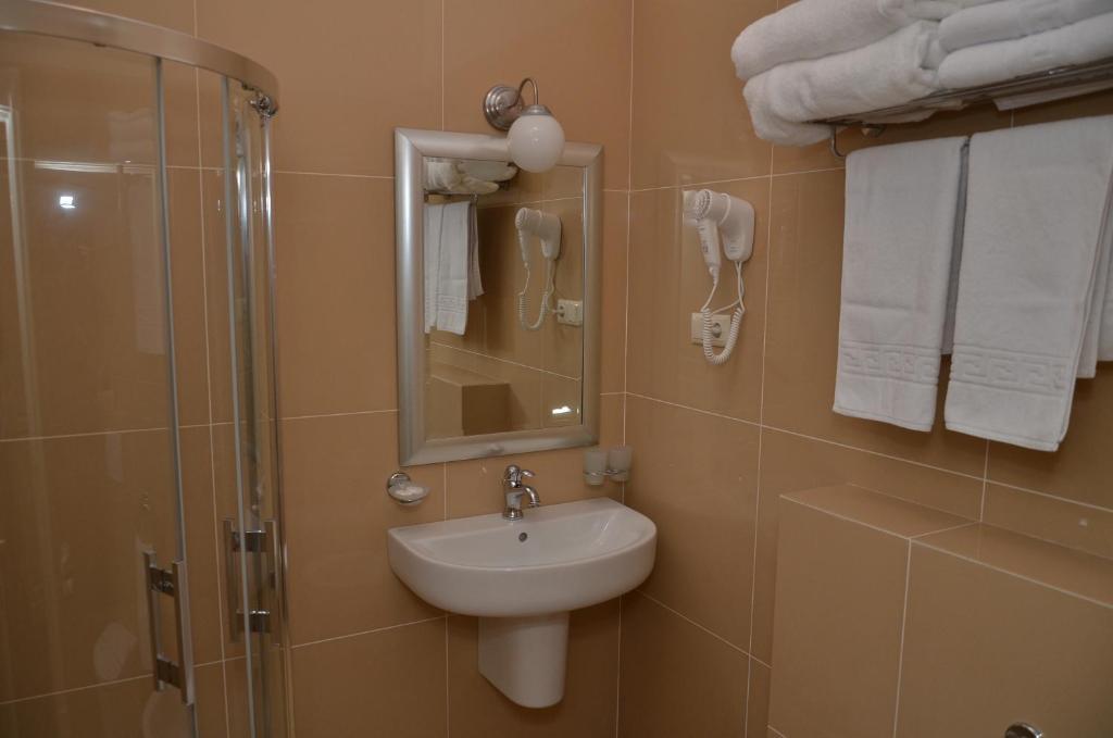 Chateau Royal Hotel Berezovka  Δωμάτιο φωτογραφία