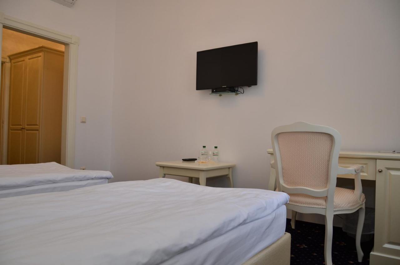 Chateau Royal Hotel Berezovka  Δωμάτιο φωτογραφία