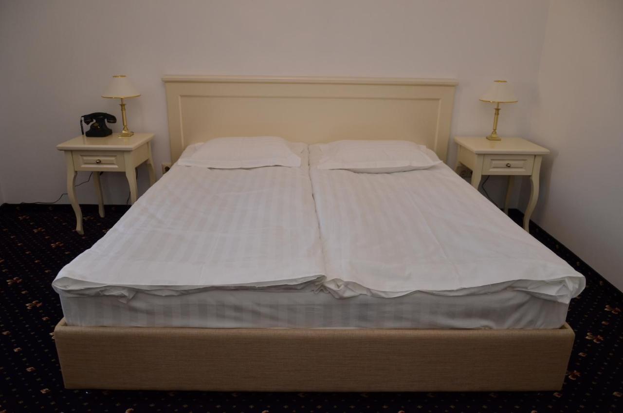 Chateau Royal Hotel Berezovka  Δωμάτιο φωτογραφία